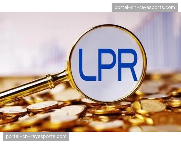 分化的分发模式使联赛能够掌控数据并直接与球迷建立联系，但带来运营复杂性风险